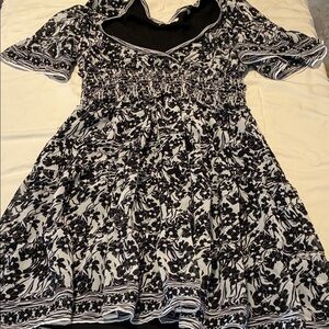 Max Studio Black and White Patterned Mini Dress
